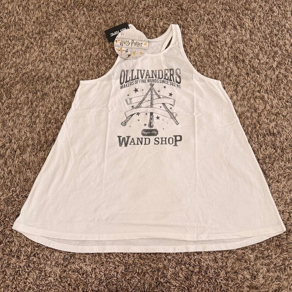 NWT Harry Potter Ollivanders Wand Shop Tank- M